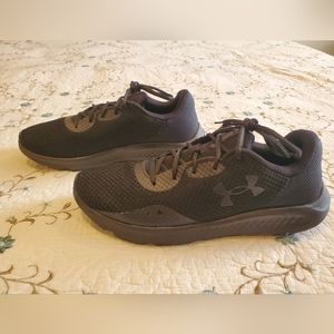 UA Charged Pursuit 3